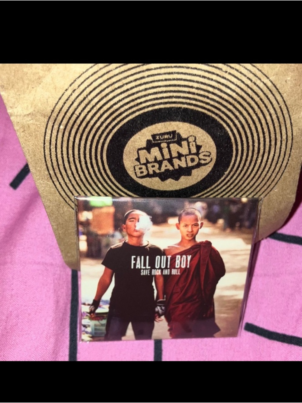Mini Brands Vinyl Really Works